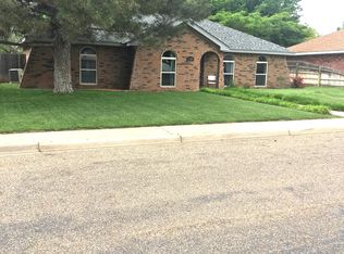 1006 Shelley Dr, Canyon, TX 79015