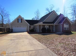 313 Cobb Ct, Hampton, GA 30228