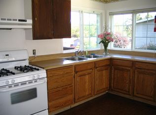 24416 16th Ave S, Des Moines, WA 98198