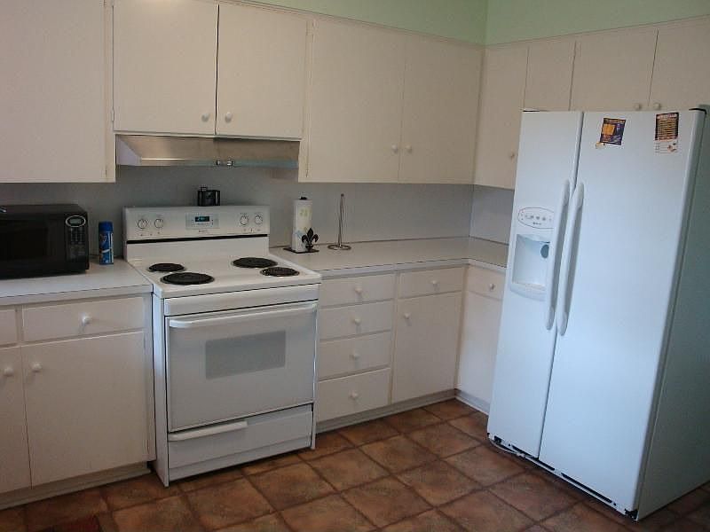 2nd image of 2302 Whitney Dr