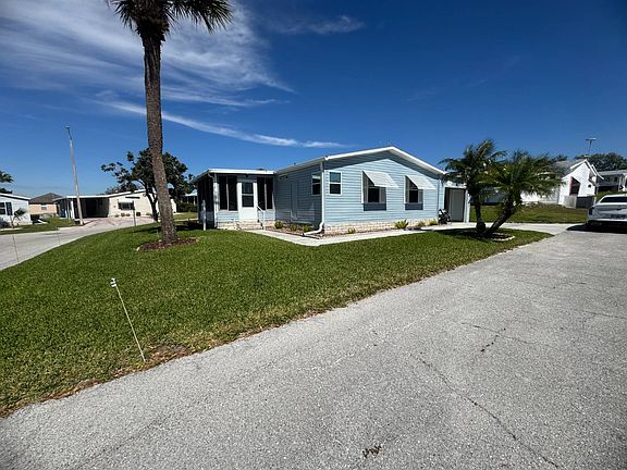 2nd image of 333 Crane Ln