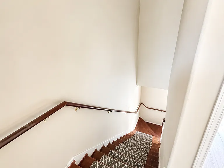 2350 Bermuda Palms Dr — Photo 9