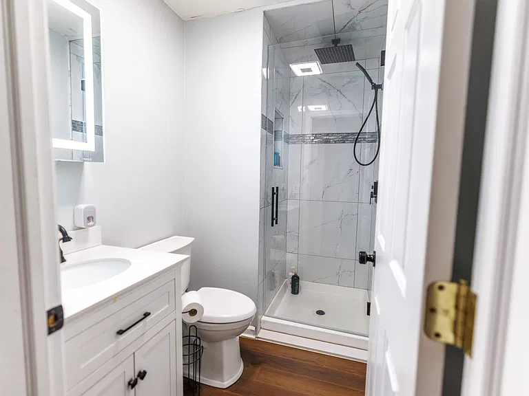 276 Parker Ave — Photo 15