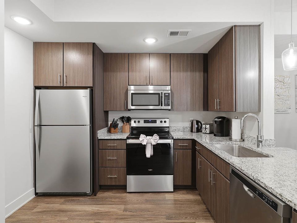 1st image of 1101 Nicholas St #805-2D