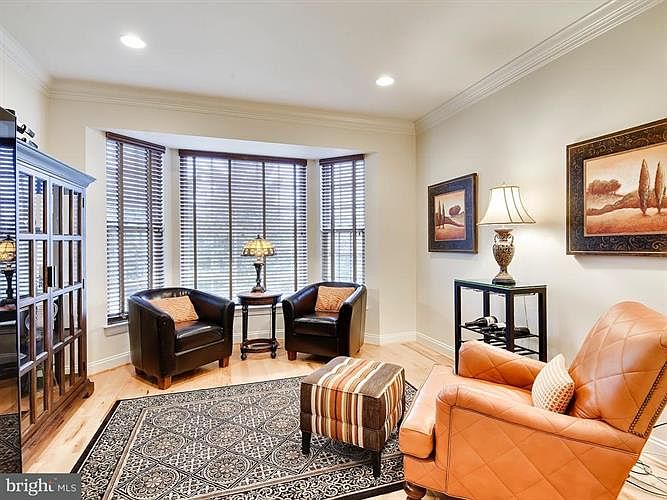 1st image of 5829 Governors Hill Dr