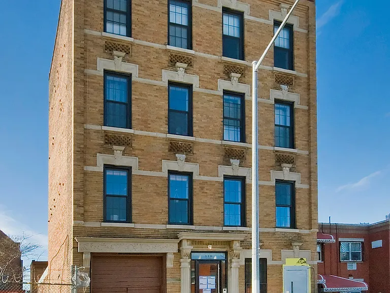 119 Grove St #3R — Photo 12