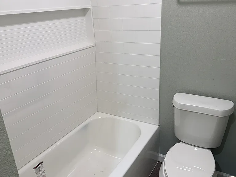 1605 Marguerite Ln — Photo 15