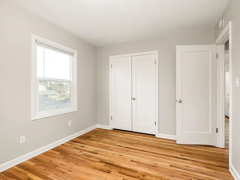 Parkside Apartments — Photo 36