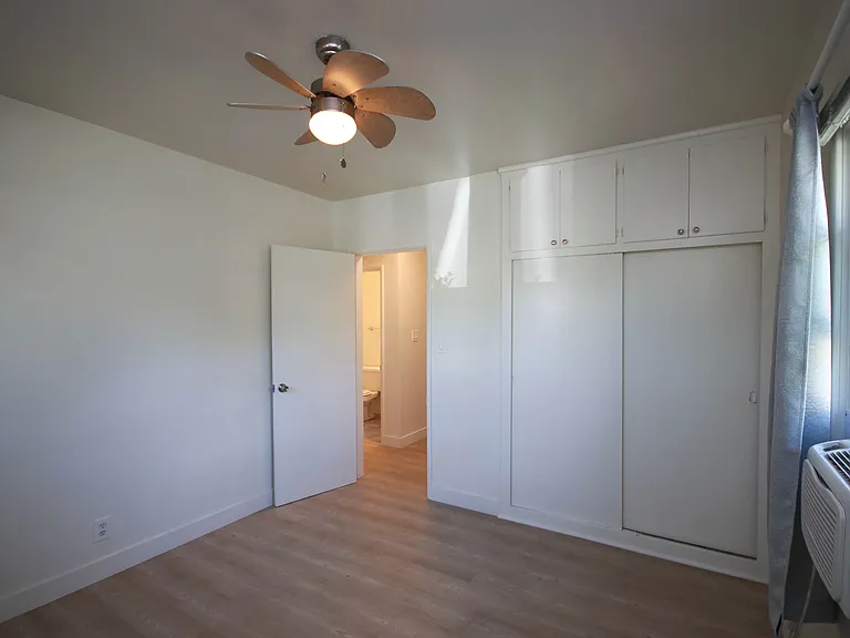 1245 Del Rey Ave — Photo 12
