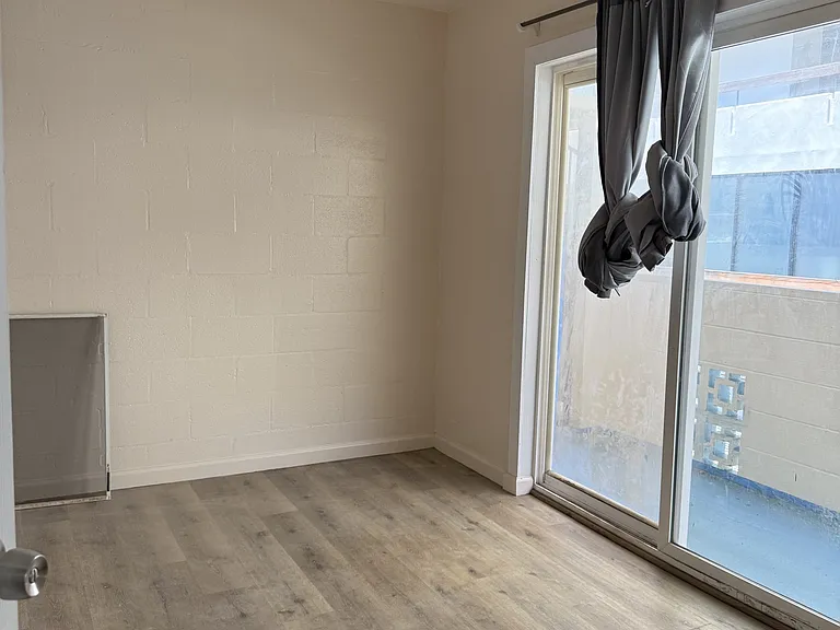 449 Kuamoo St #401 — Photo 1