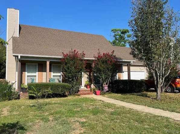 1315 Phillips Dr, Demopolis, AL 36732