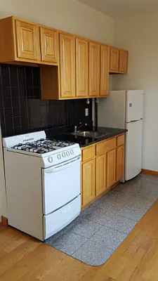 Rented by Best Apartments North Inc | media 35