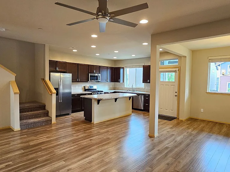 1044 Magnuson Way — Photo 3