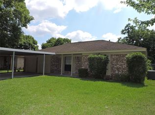 1521 Miles St, Rosenberg, TX 77471