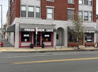 287 Rantoul St #2L, Beverly, MA 01915