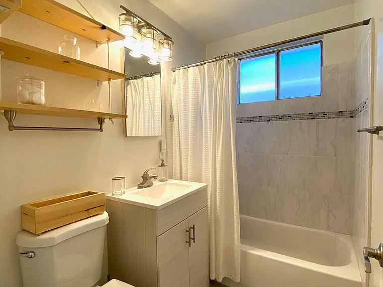 128 Paul Ave — Photo 10