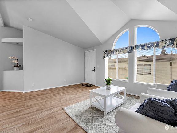 5th image of 32501 NE 50th Street #39