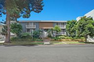 PropertyGraphy.com  (1)