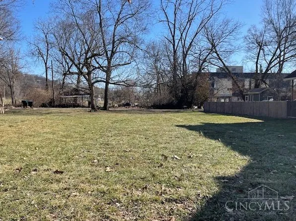 226 Worth St, Cincinnati, OH 45226