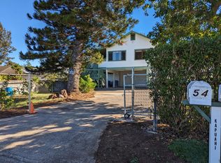 54 Kapuahi St #A, Makawao, HI 96768