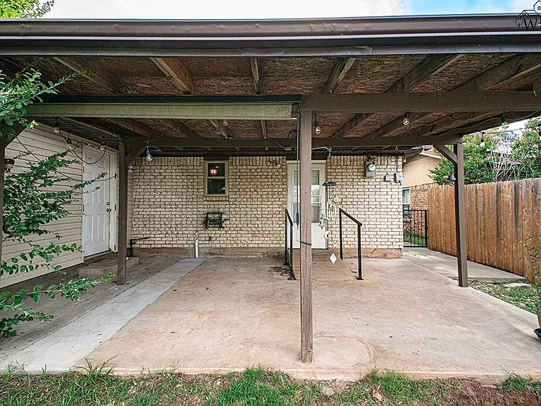 2905 S Bandera Dr — Photo 26