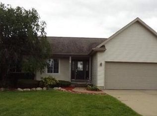 6097 Wilderness Point, Grand Blanc, MI 48439