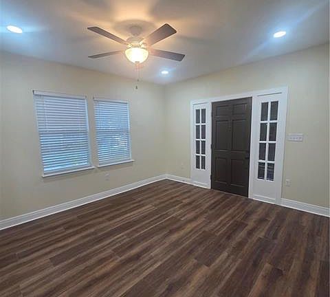 3rd image of 2644 Acacia St