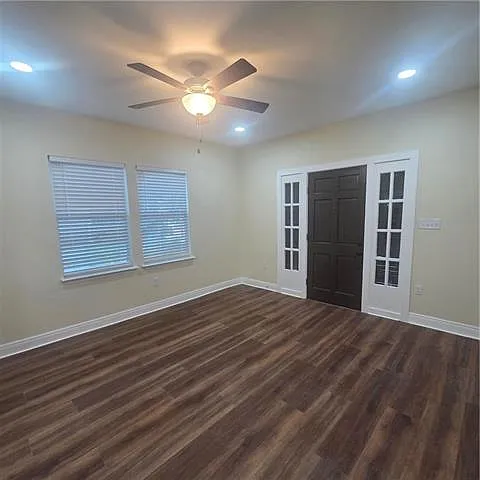 2644 Acacia St — Photo 3