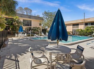 49 W Center St APT 111, Tarpon Springs, FL 34689