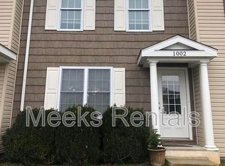 1002 Fairway Gardens Dr, Hurricane, WV 25526