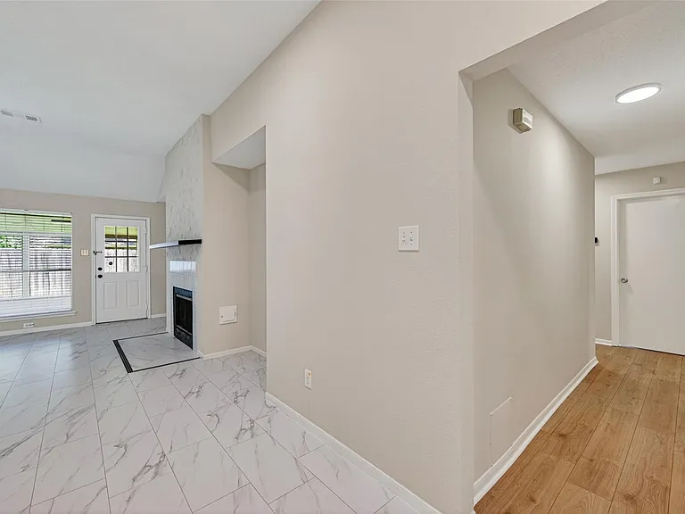 16514 Camino Del Sol Dr — Photo 7