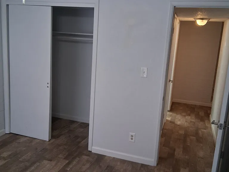 6528 N 17th Ave #5 — Photo 8