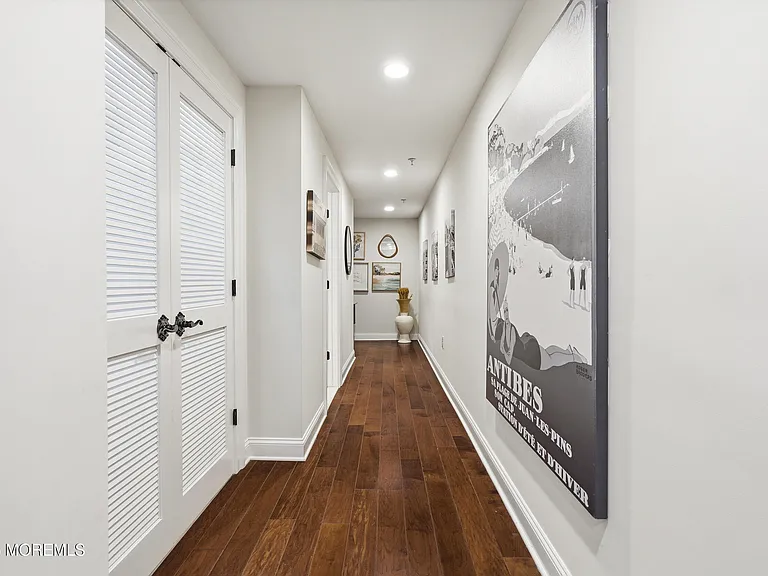 25 Surf Ave #1C — Photo 22