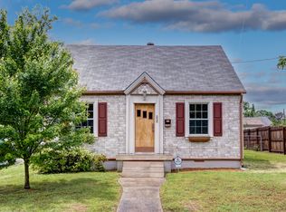 520 Colonial Ave, Colonial Heights, VA 23834