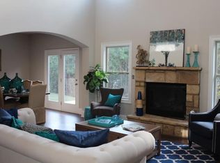 3923 Ridge Grove Way, Suwanee, GA 30024