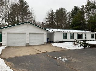 1929 E Pontaluna Rd, Spring Lake, MI 49456