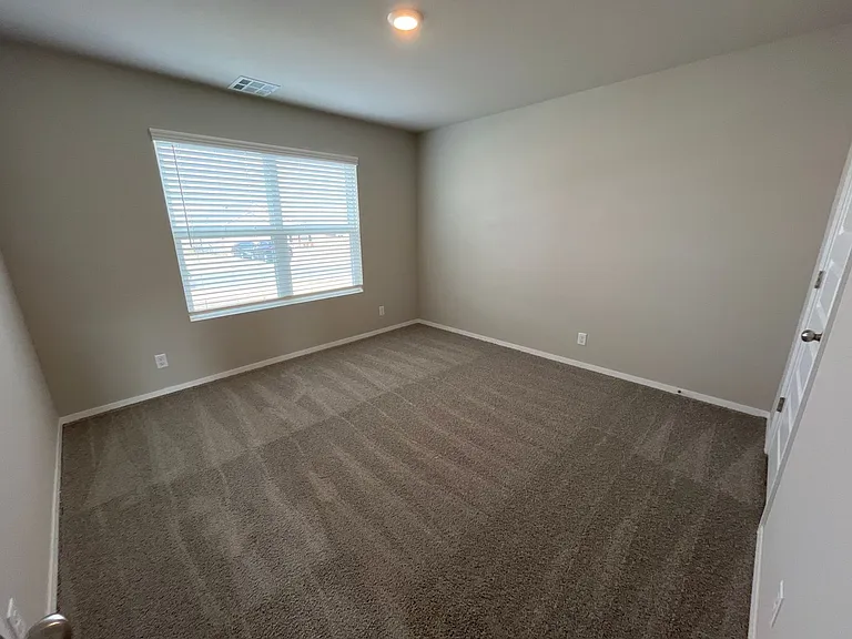 1111 W Abilene Rd — Photo 10