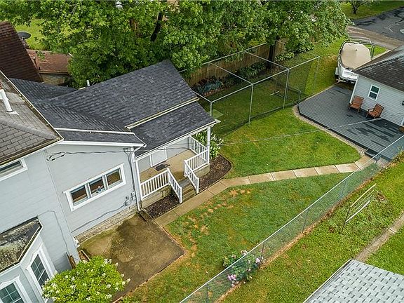 5th image of 812 Washington Ave