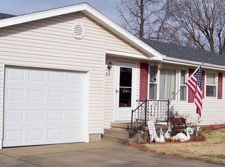 1310 E 16th St, Lamar, MO 64759