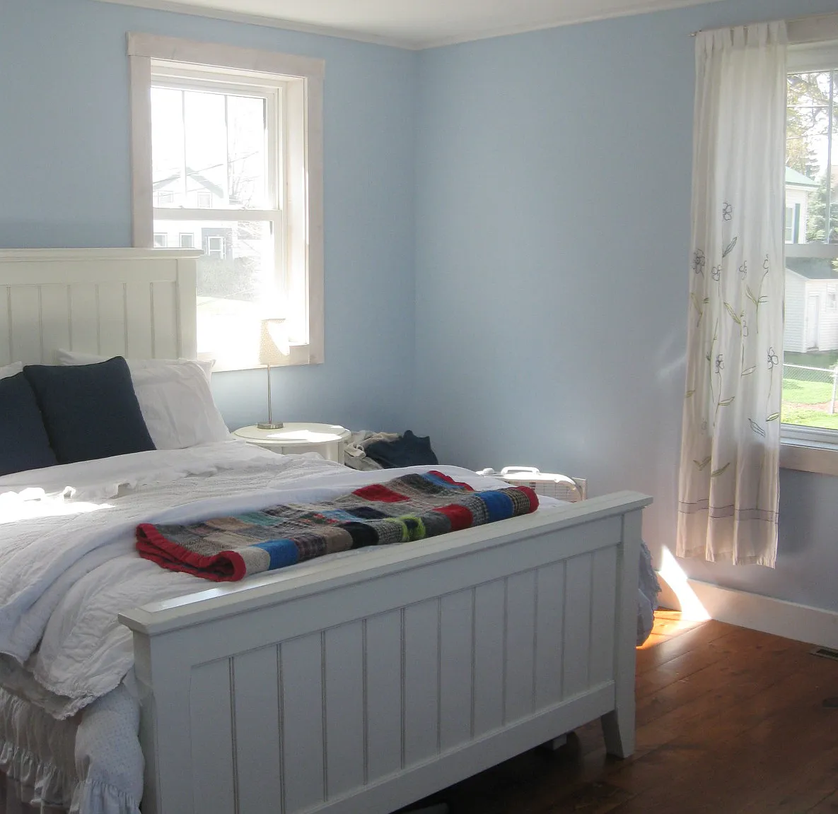 2 bed, 1.5 bath, 1300 sqft, $1,600 — Photo 2