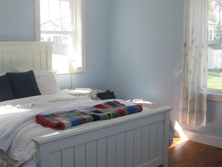 325 Merrick St — Photo 2