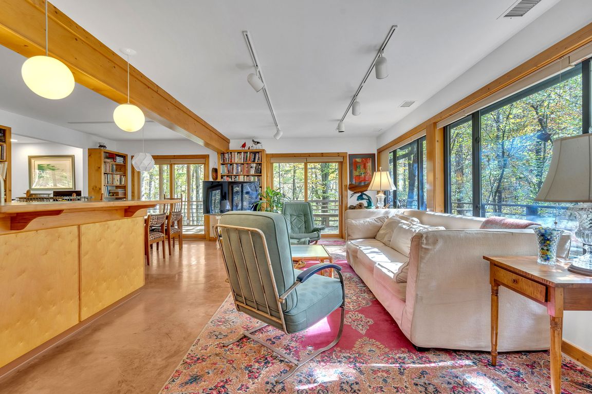 next background image