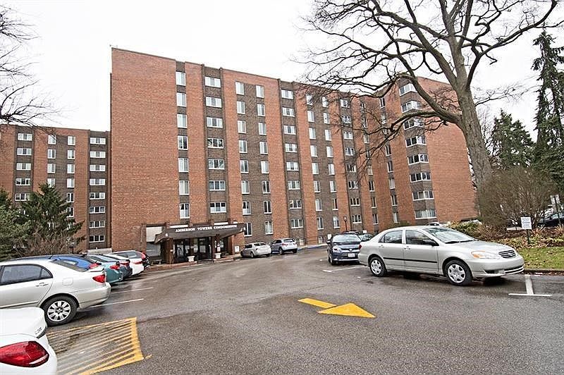 5 Bayard Front Building