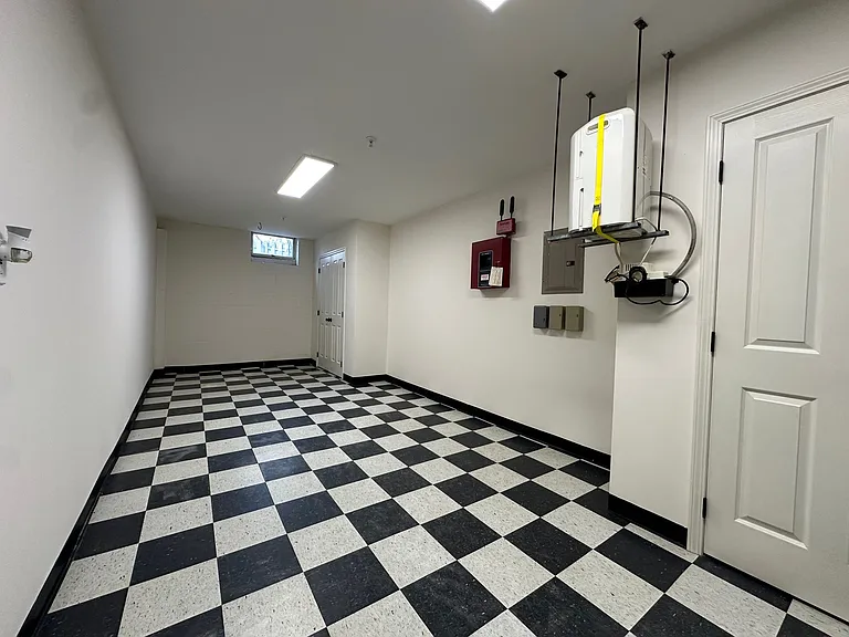 865 Arnold Ave — Photo 11