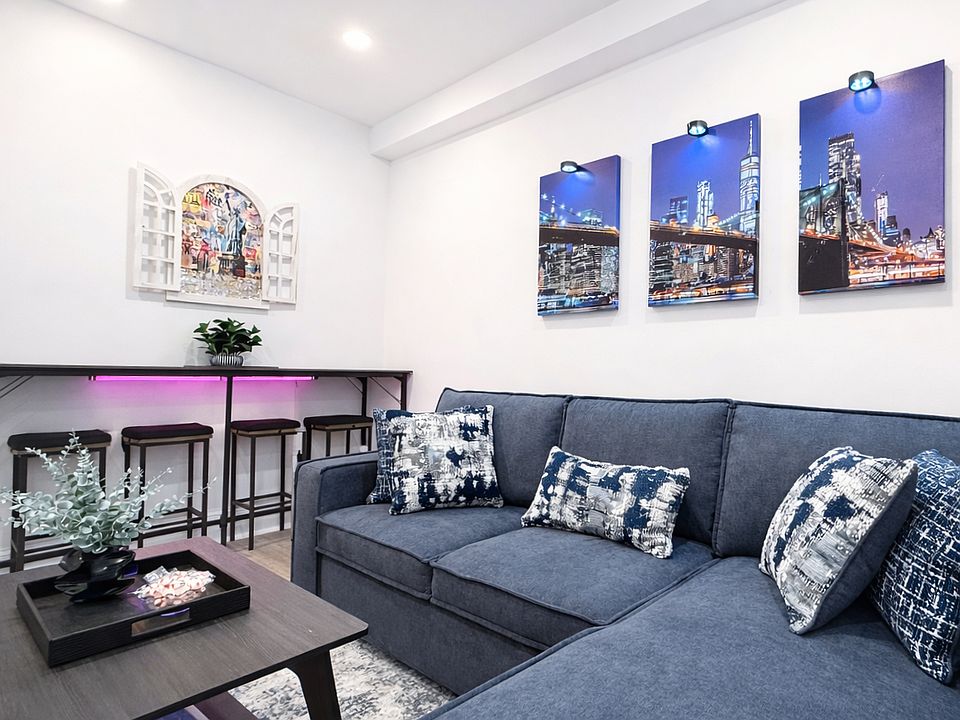 1st image of 931 Garden St APT 3L