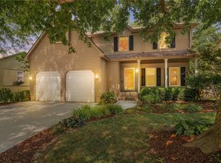 4508 NE Kingston Dr, Lees Summit, MO 64064