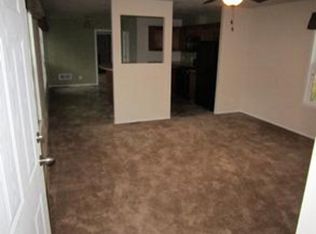 487 Bellewood Dr SE, Kentwood, MI 49548