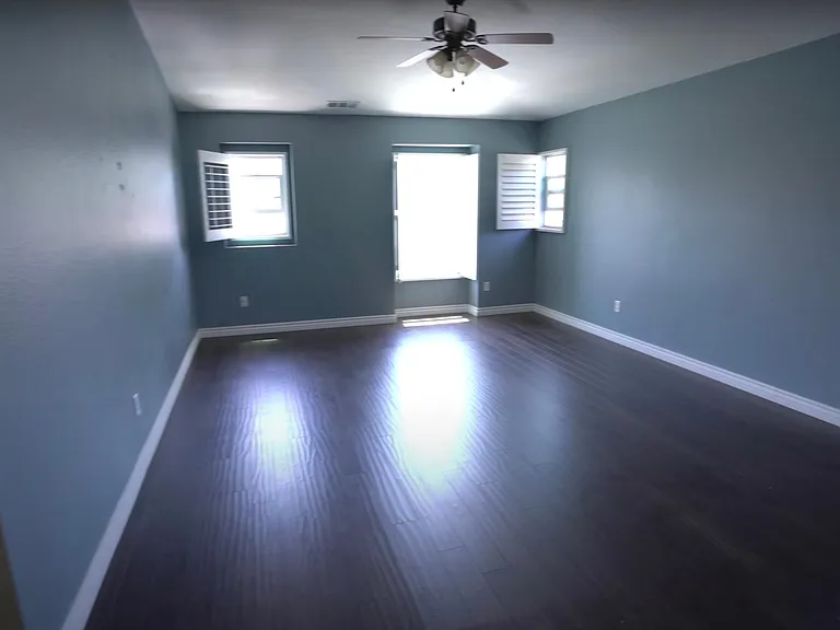 29270 Hatari Way — Photo 4