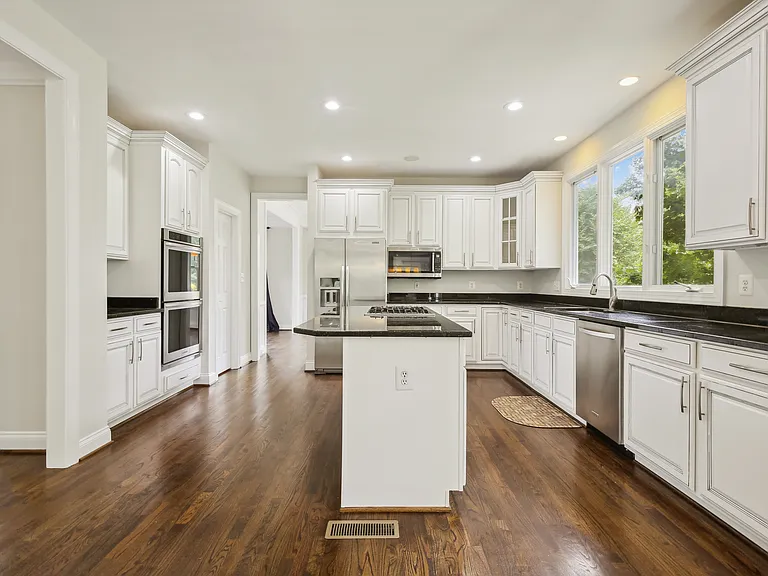1763 Proffit Rd — Photo 30