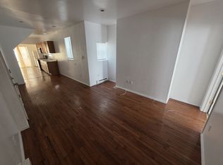 537 Washington Ave FLOOR 2, Philadelphia, PA 19147